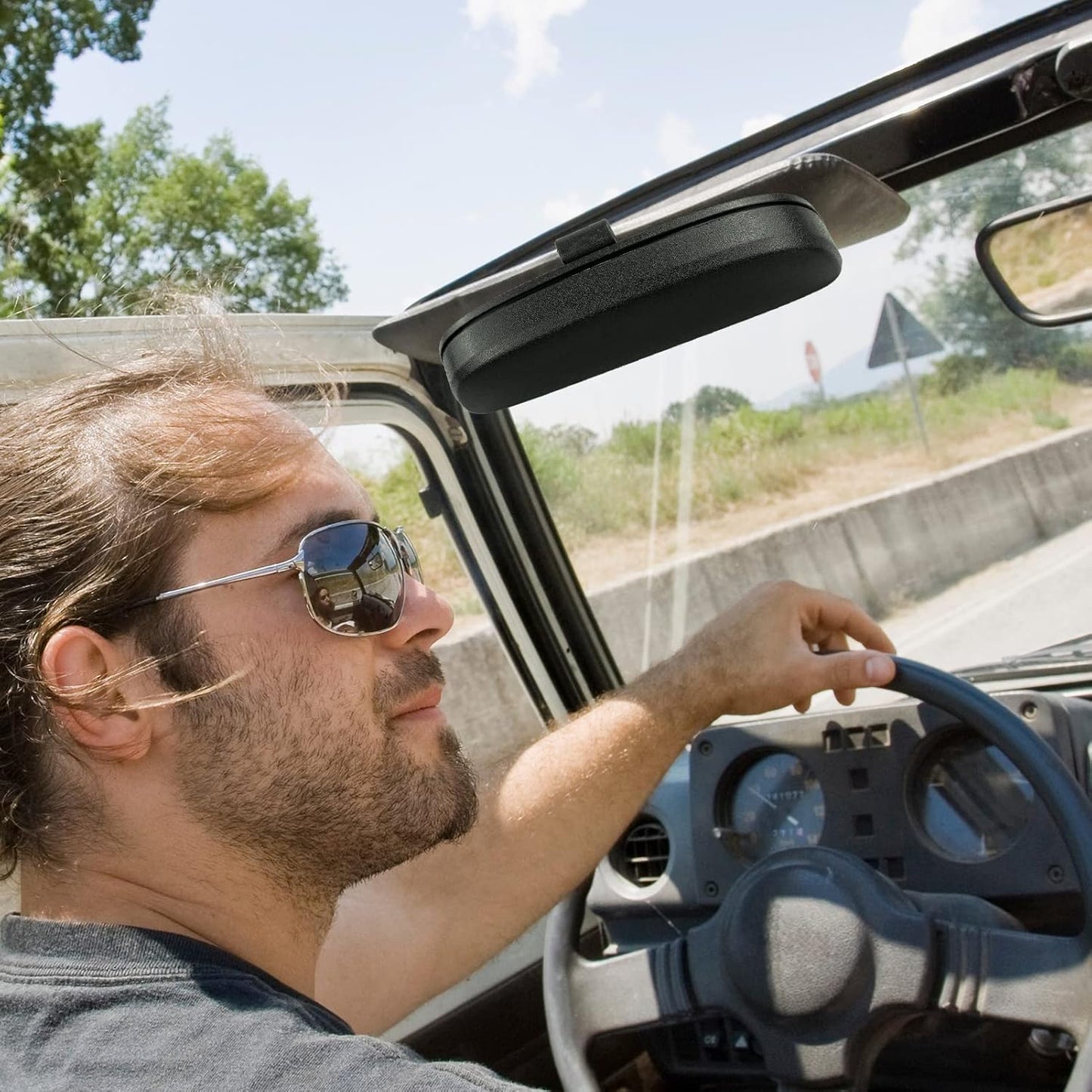 Multifunctional car sunglasses case